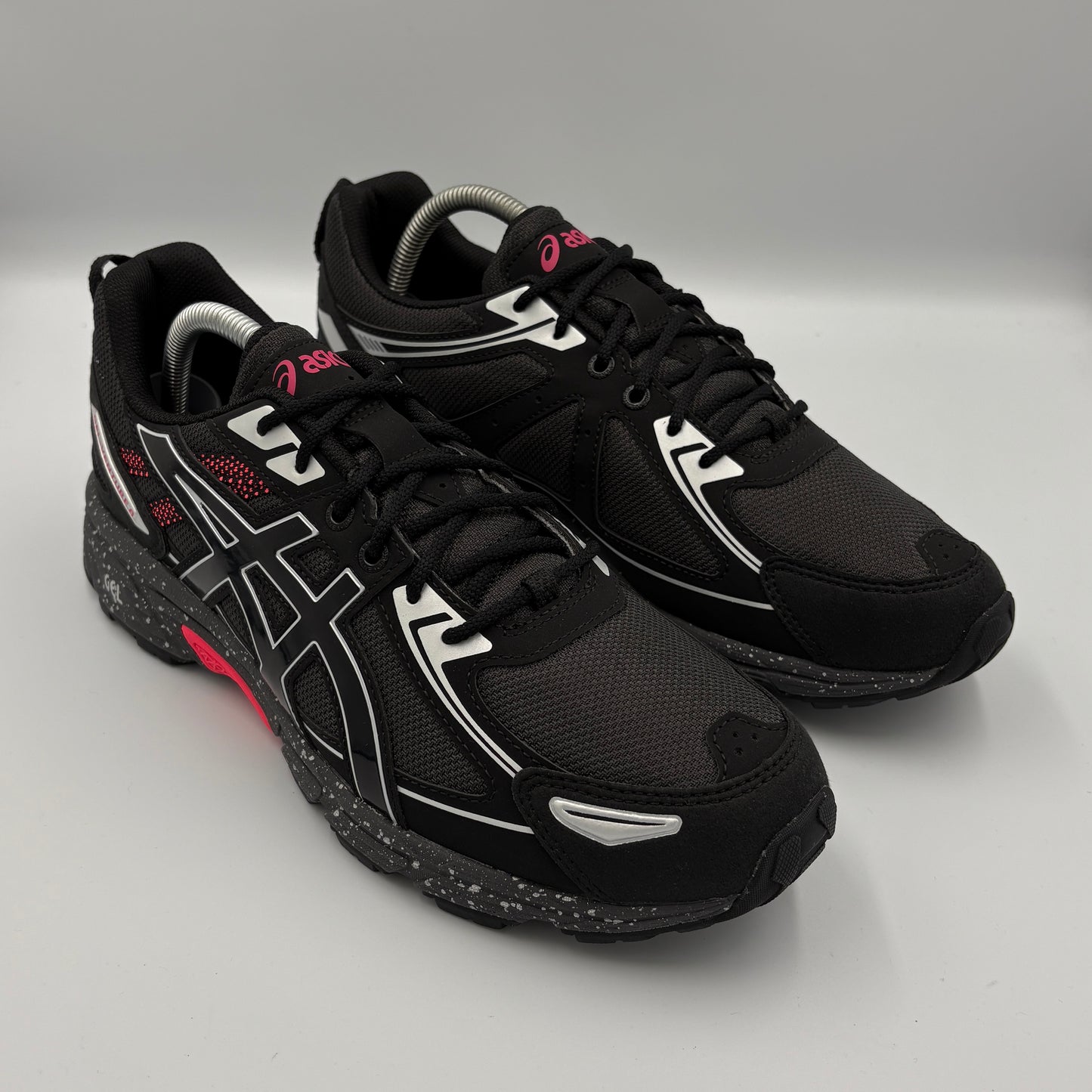 Asics Gel Venture 6 "Black/Red"