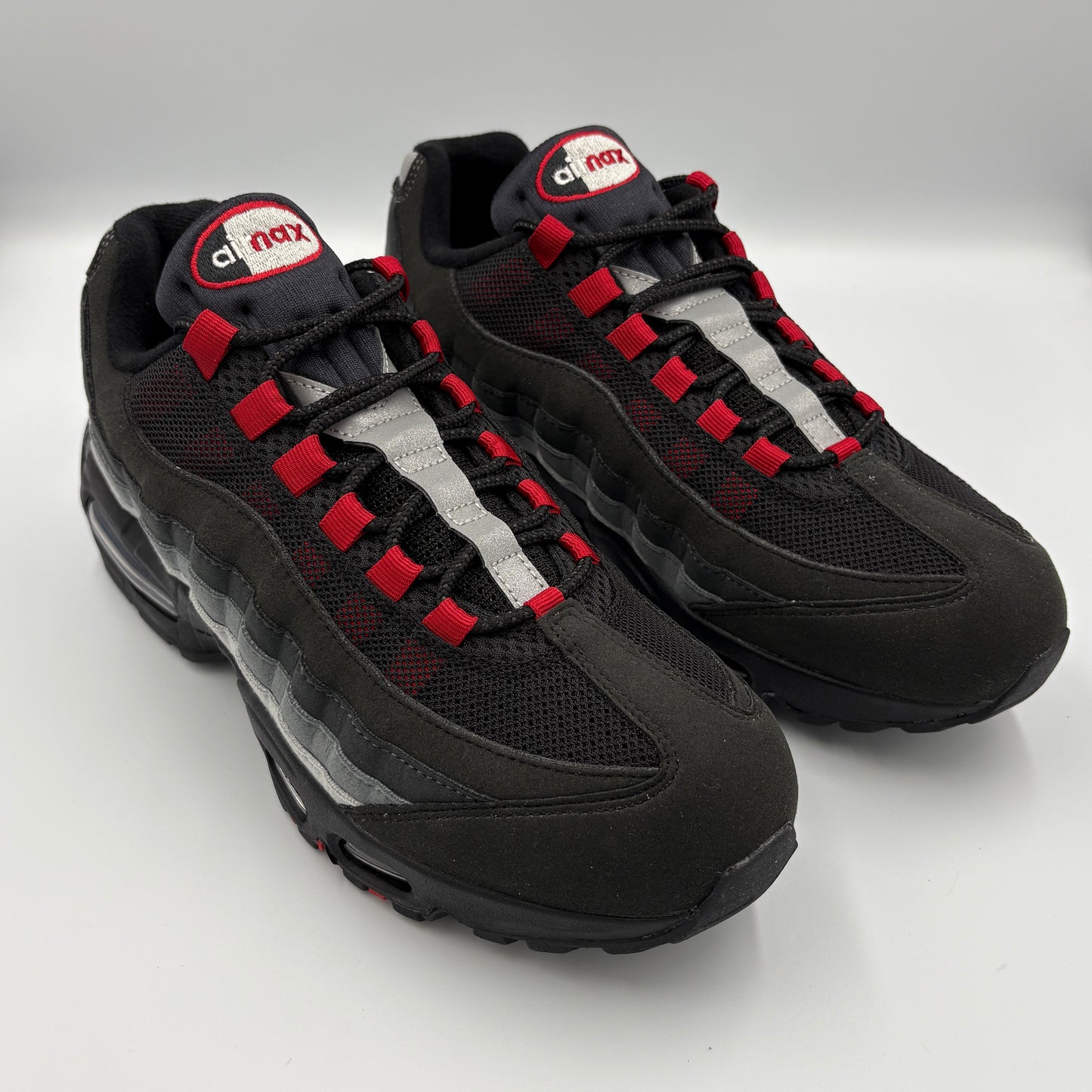 Nike “LFC” Air Max 95