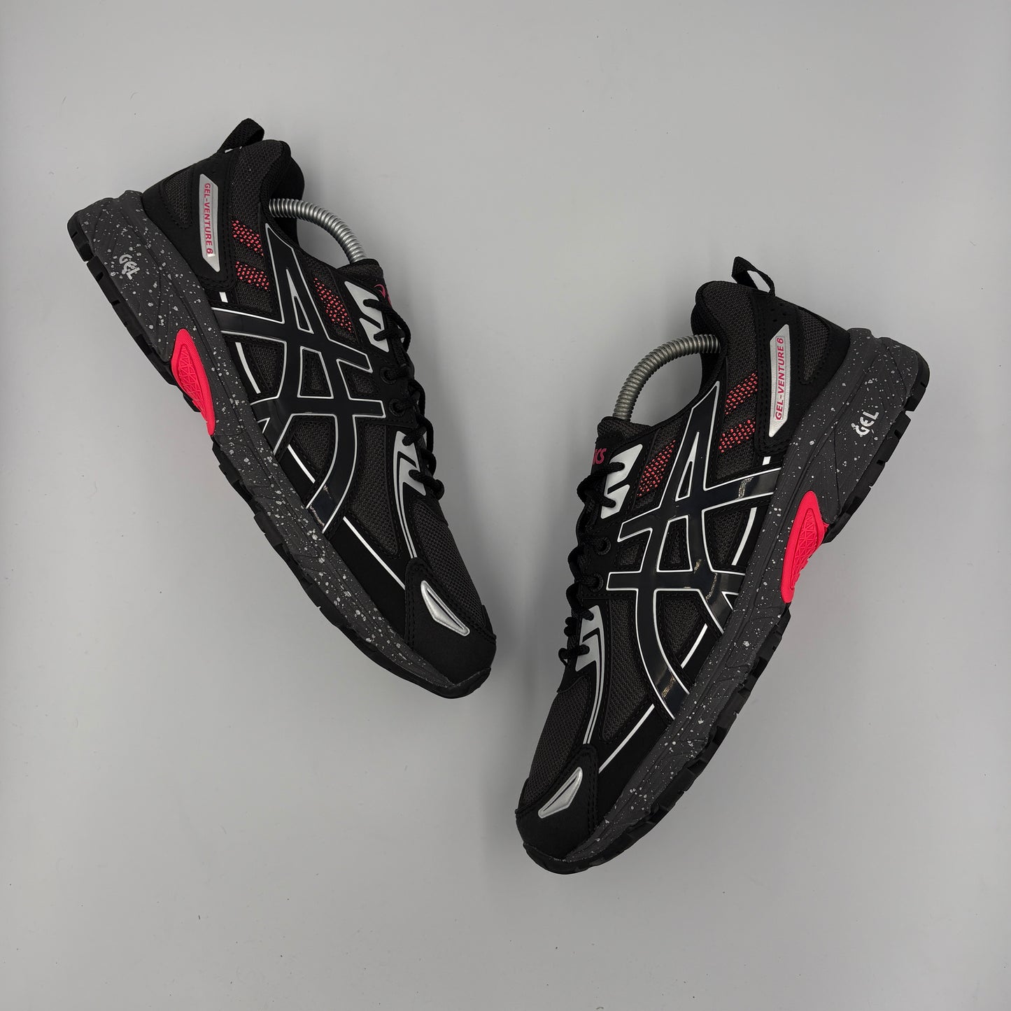 Asics Gel Venture 6 "Black/Red"