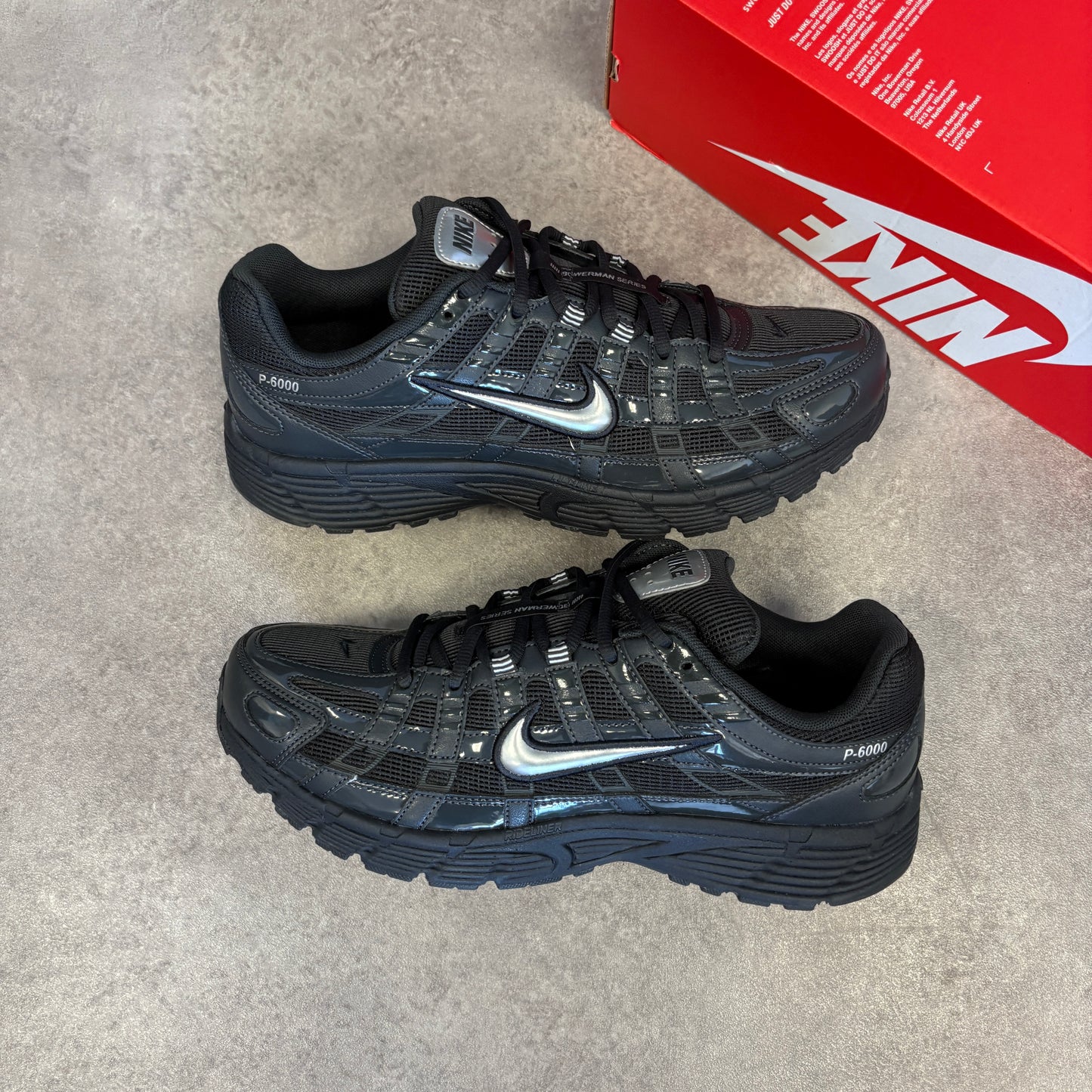 Nike “Off Noir” P 6000