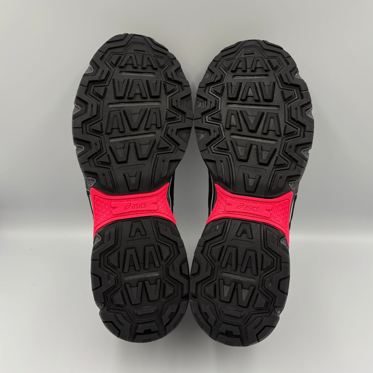 Asics Gel Venture 6 "Black/Red"