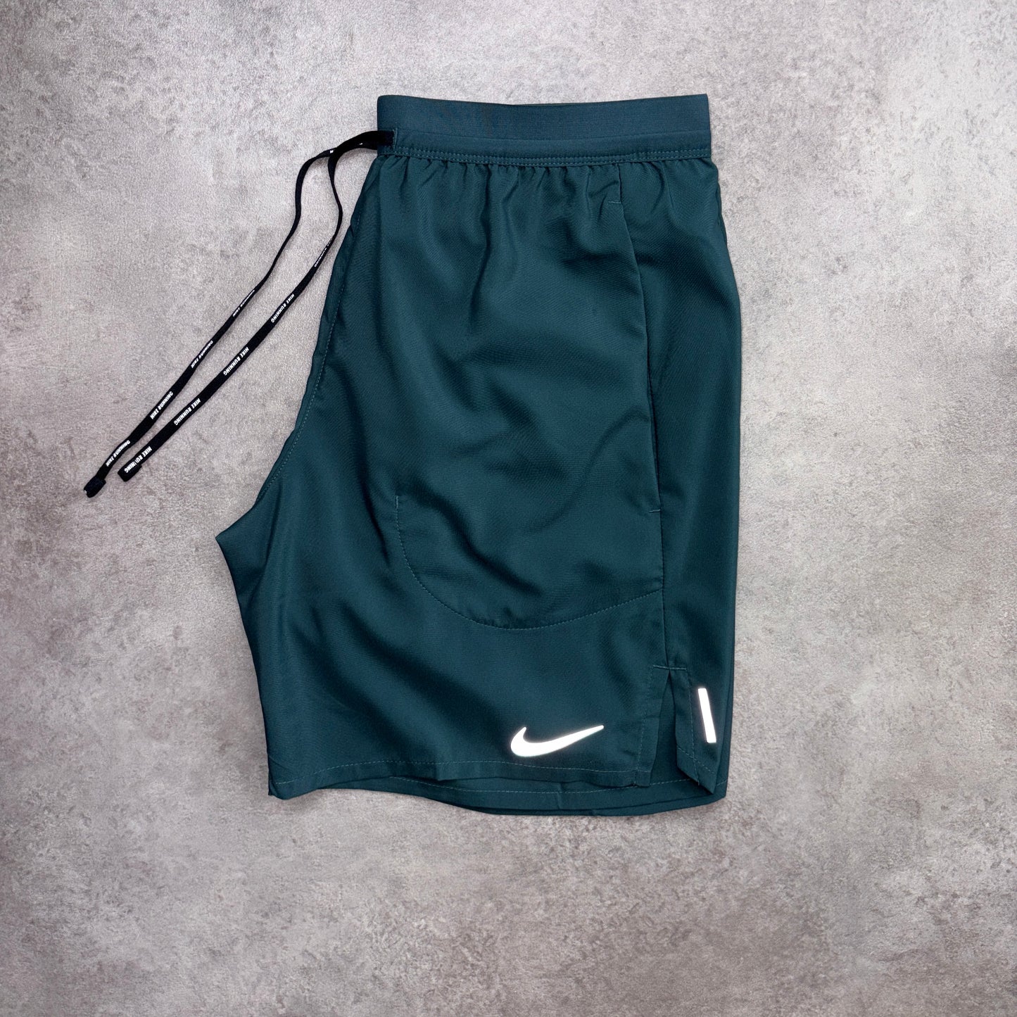 Nike “Jungle Green” Flex Stride 7” Shorts