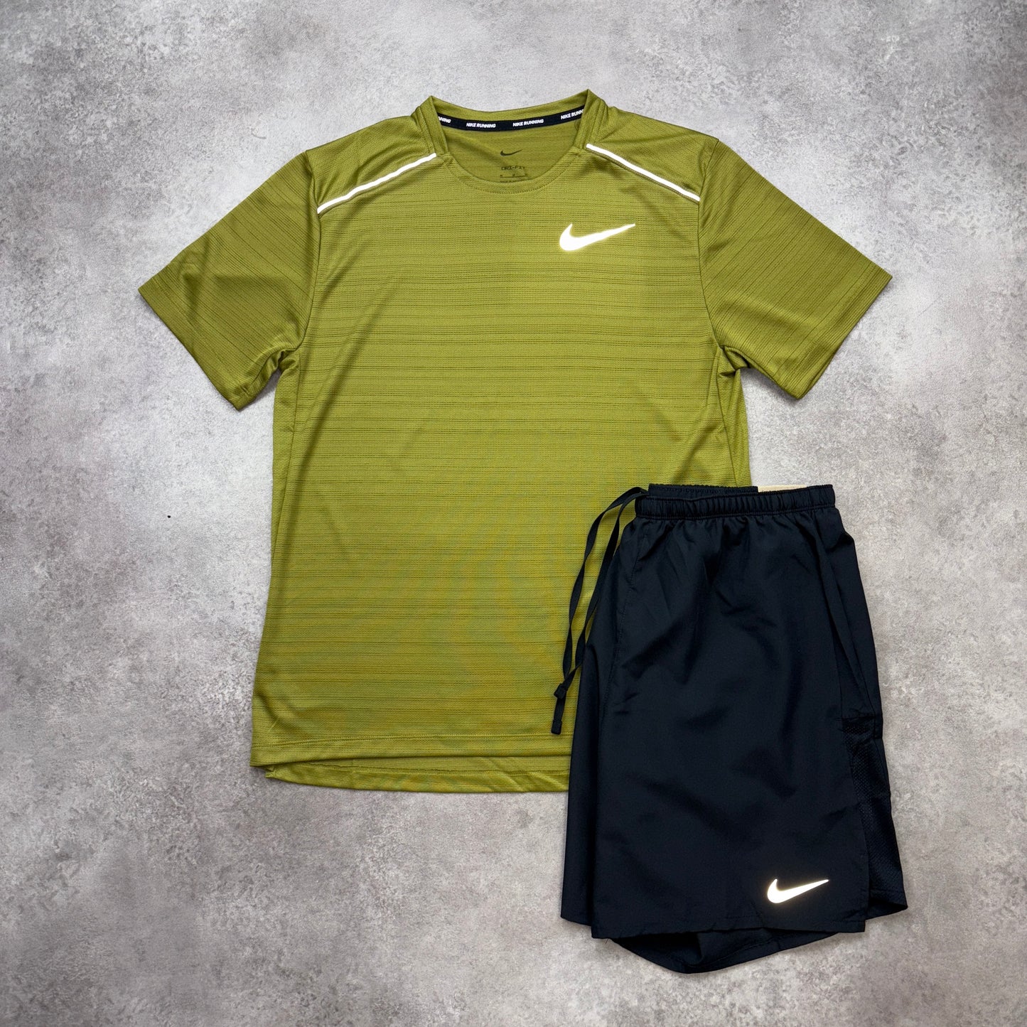 Nike “Pacific Moss/Black” Miler 1.0 set