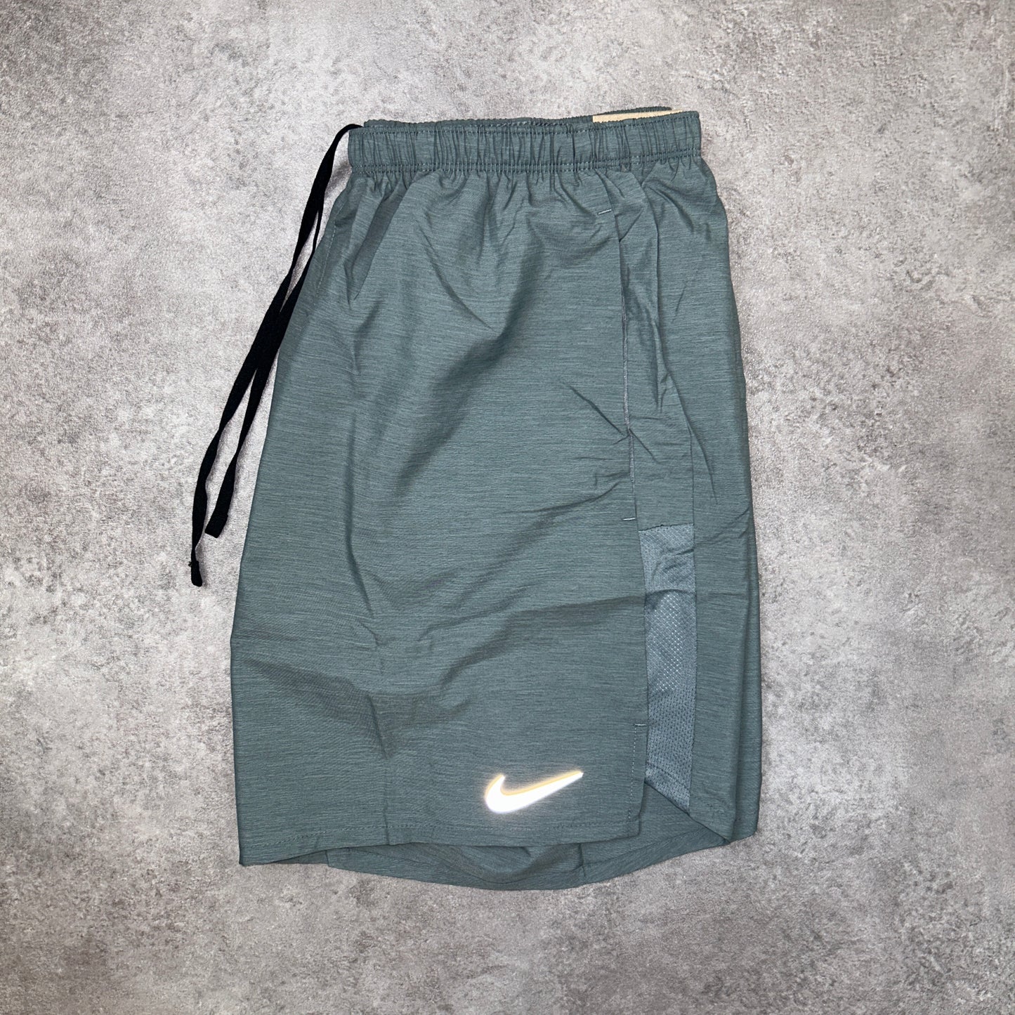 Nike “Smoke Grey” Challenger Shorts (7")
