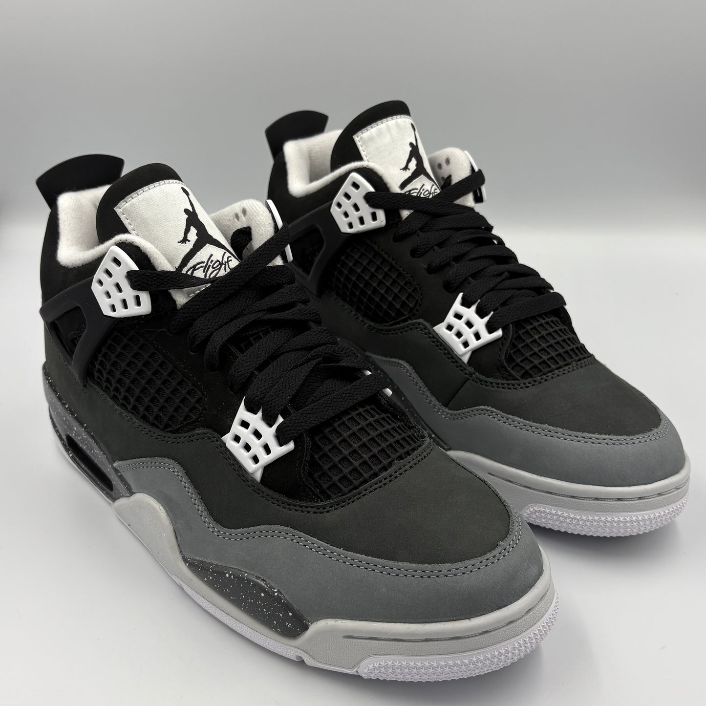 Nike Jordan 4 “Fear”