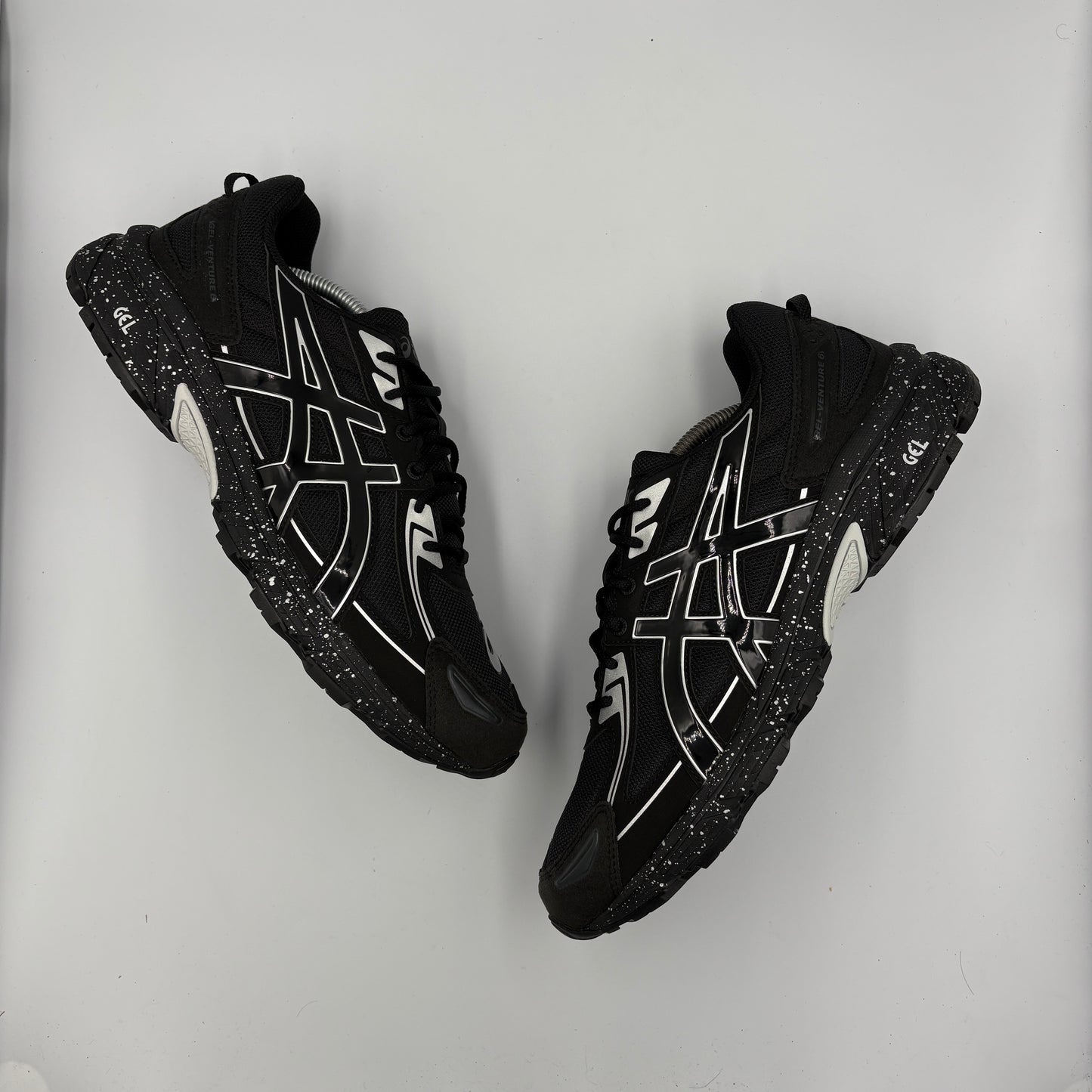 Asics Gel Venture 6 "Black/White"