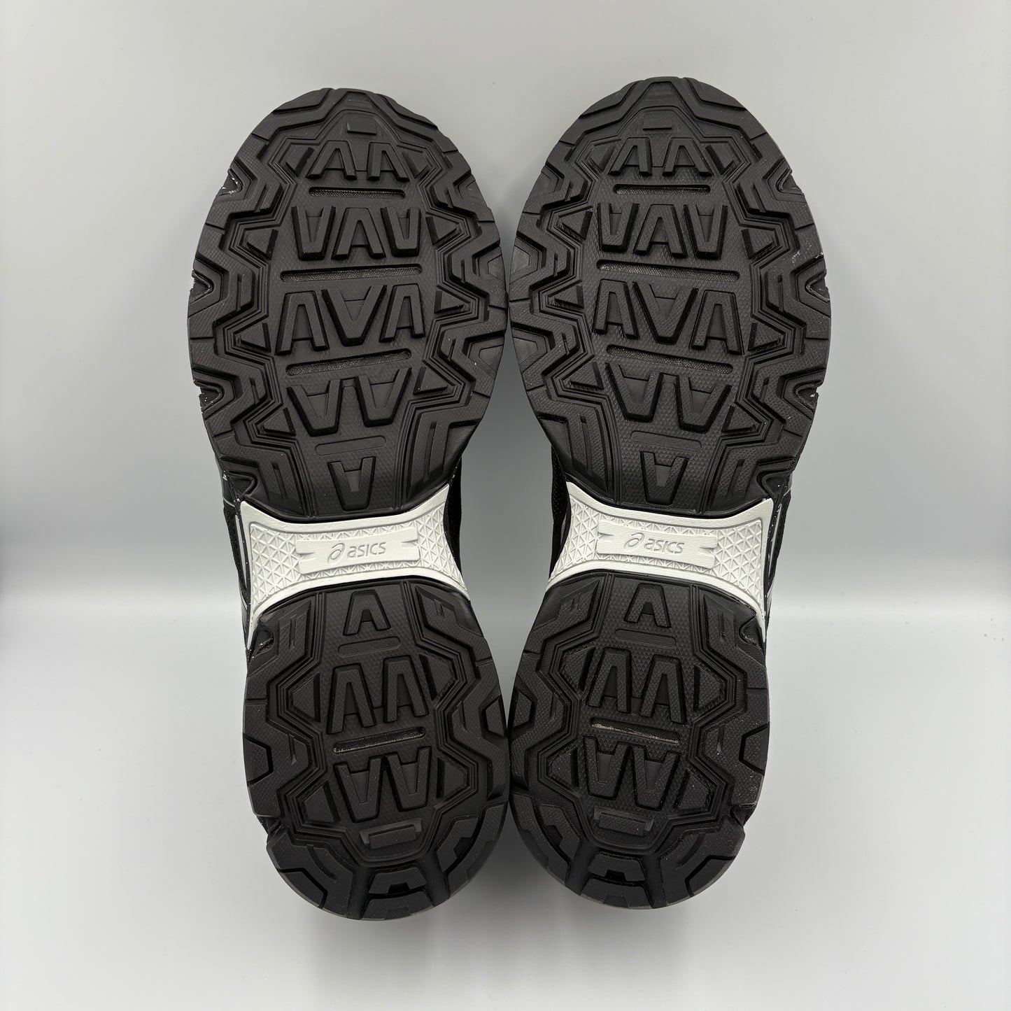 Asics Gel Venture 6 "Black/White"