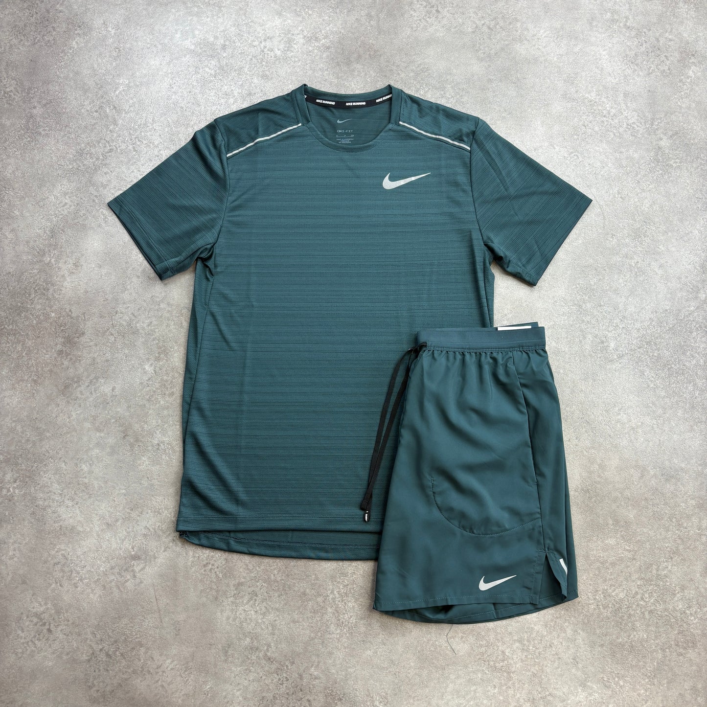 Nike “Jungle Green Flex Stride” Miler 1.0 Set