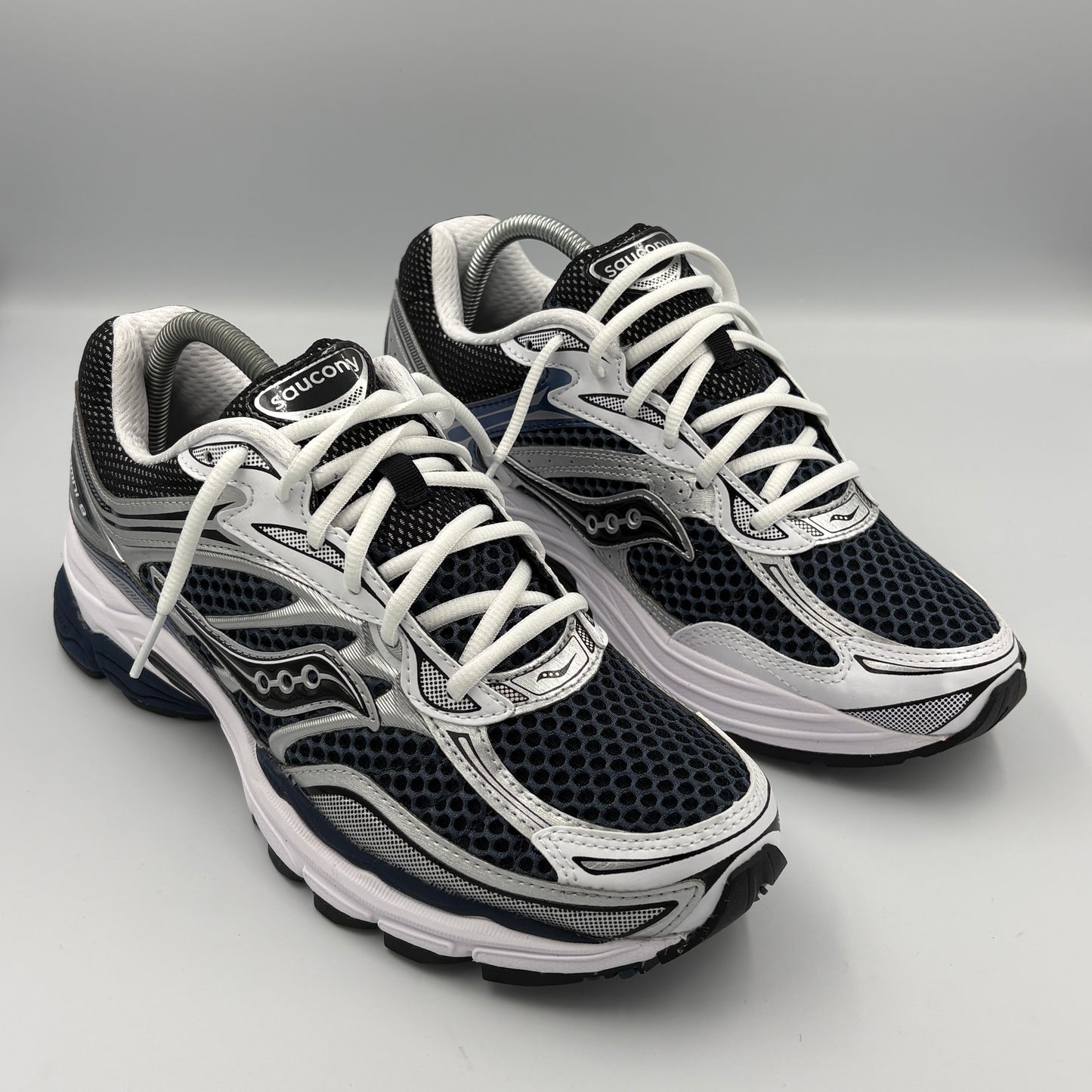 Saucony ProGrid “Deep Navy” Omni 9