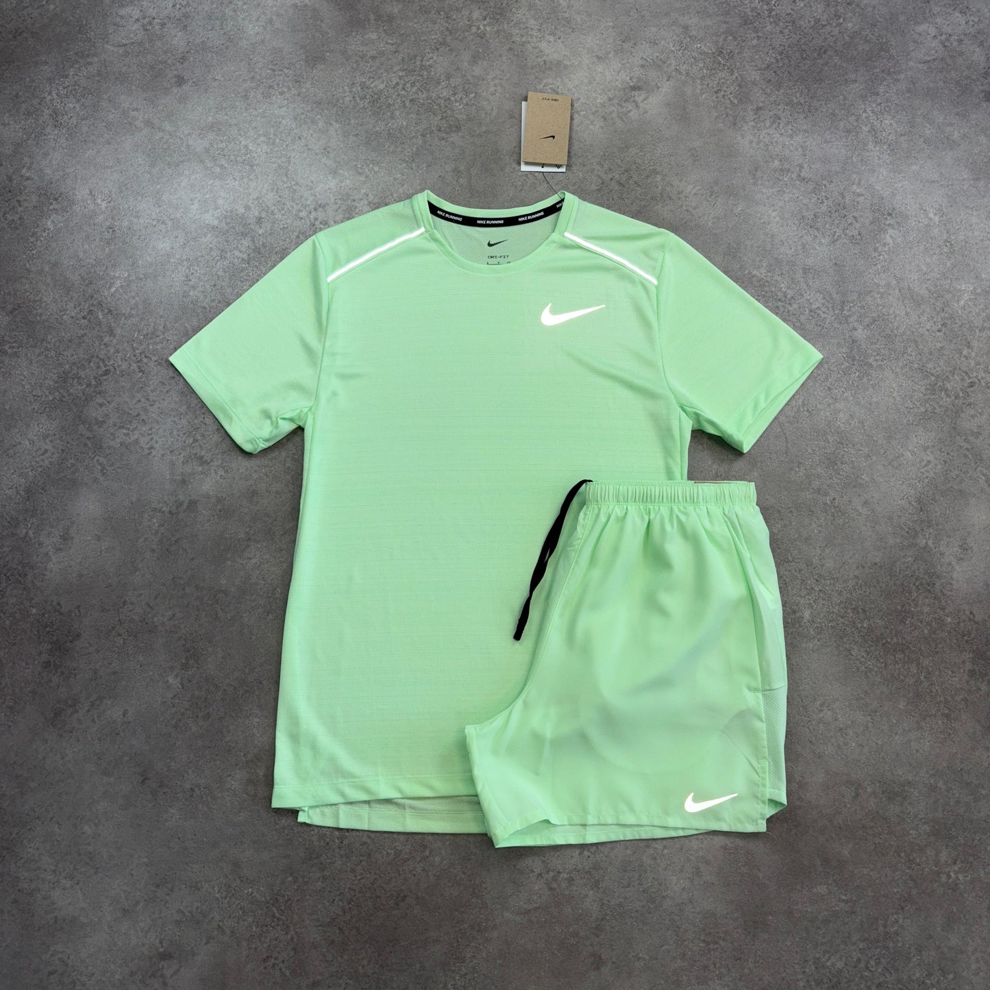 Nike “Vapour Green” Miler 1.0 Set