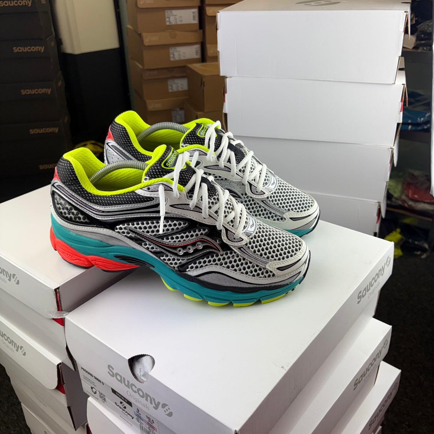 Saucony ProGrid “Mutant” Omni 9
