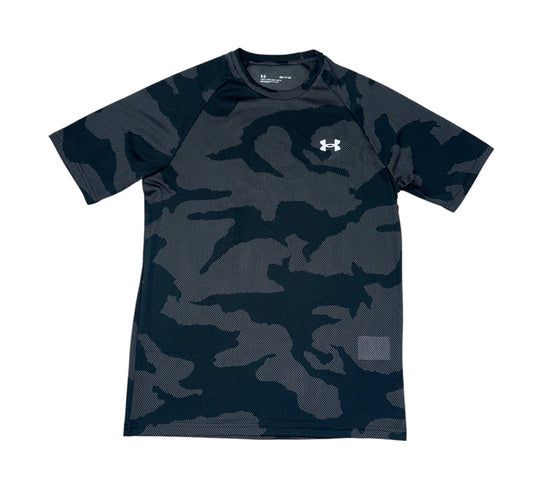 UA Black “Jacquard”Camo Top