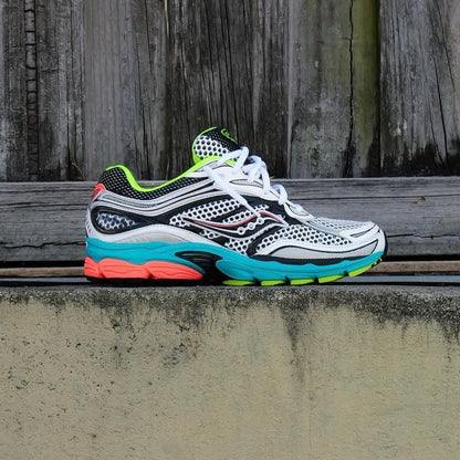 Saucony ProGrid “Mutant” Omni 9