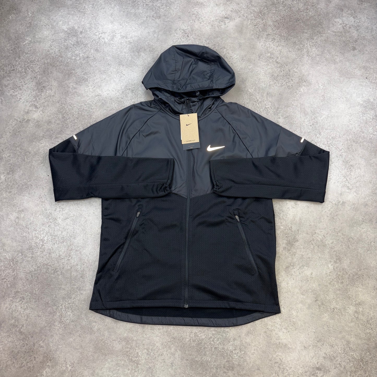 Nike “Sphere” Repel Jacket