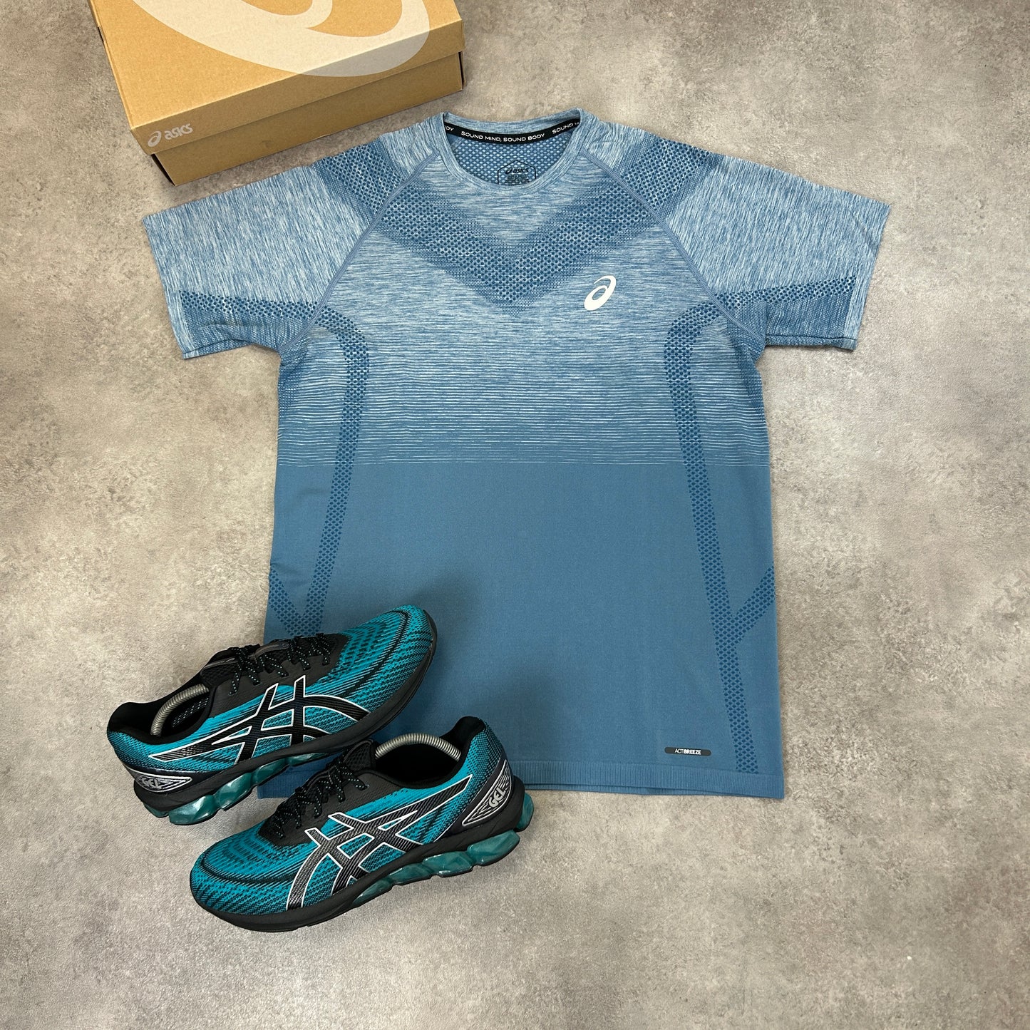 Asics Sea Blue “Seamless” Top