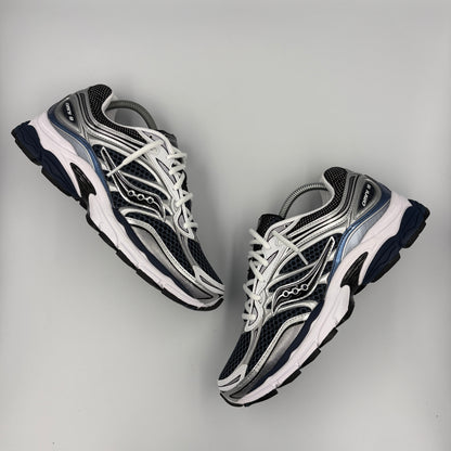 Saucony ProGrid “Deep Navy” Omni 9