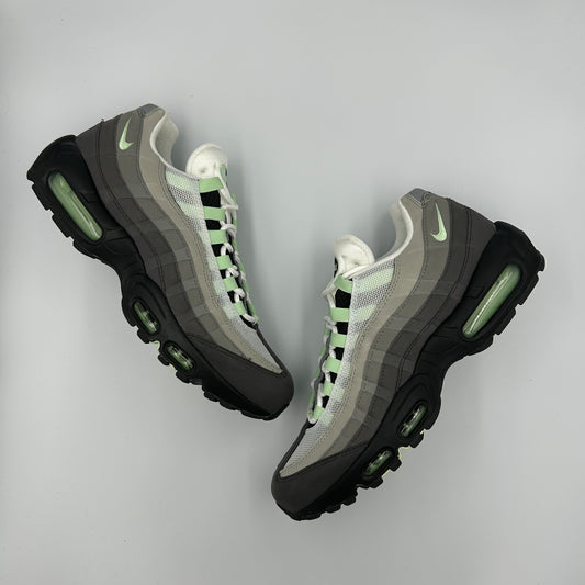 Nike Air Max 95 “Mints”|UK 8.5|