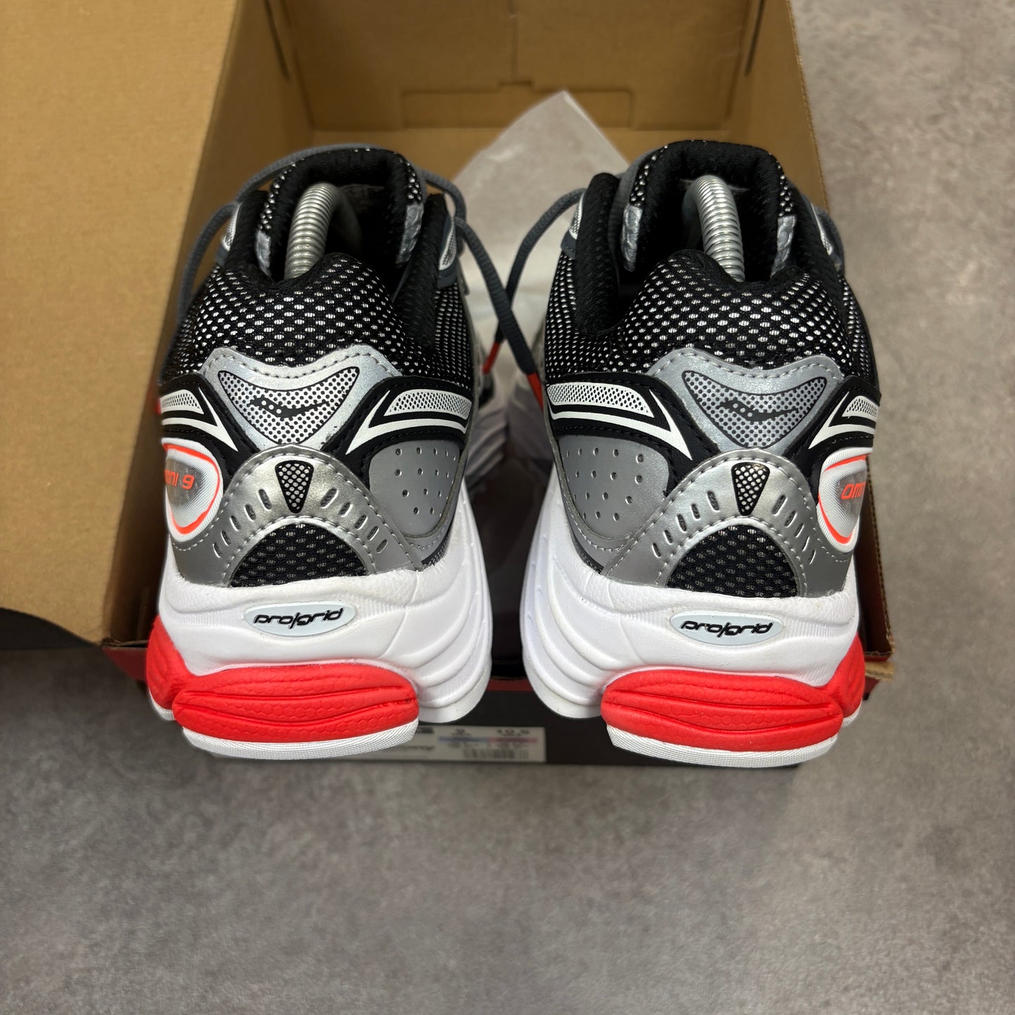 Saucony Pro Grid Omni 9 “Red / Silver”