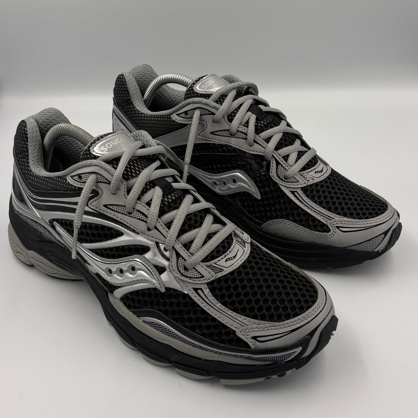 Saucony ProGrid “Black / Silver ” Omni 9