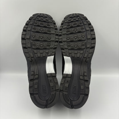 Nike “Off Noir” P 6000