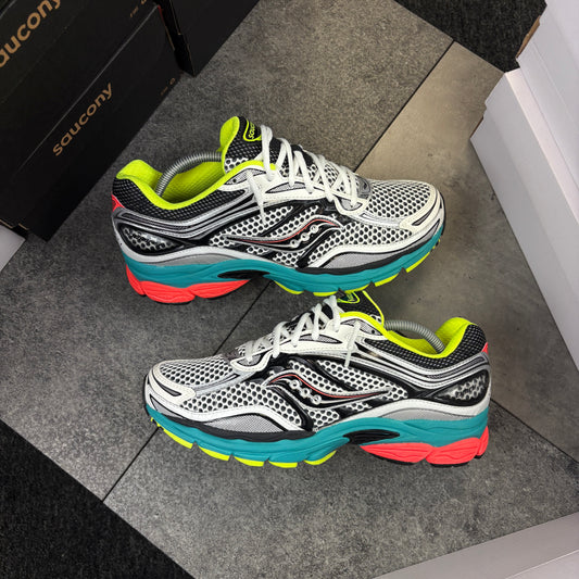 Saucony ProGrid “Mutant” Omni 9