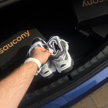 Saucony Pro Grid Omni 9 “Black / White”