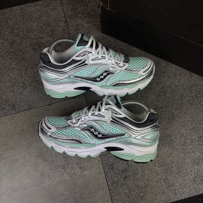 Saucony Pro Grid Omni 9 “Aqua” - Women’s