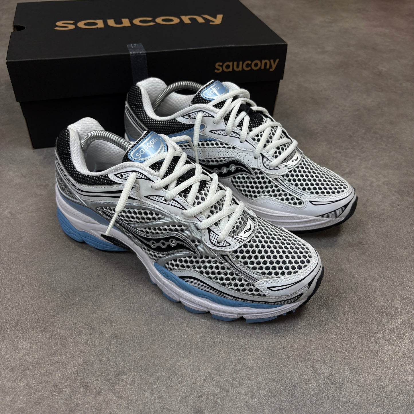 Saucony Pro Grid Omni 9 “Baby Blue / Silver”