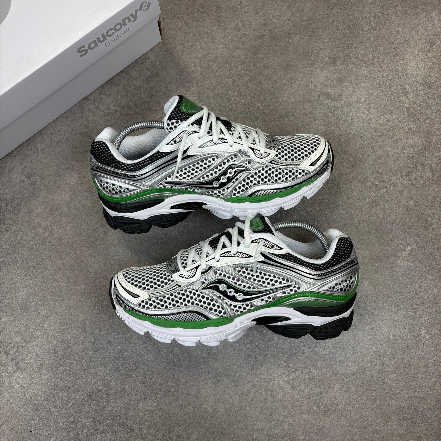 Saucony ProGrid “Emerald / Silver” Omni 9