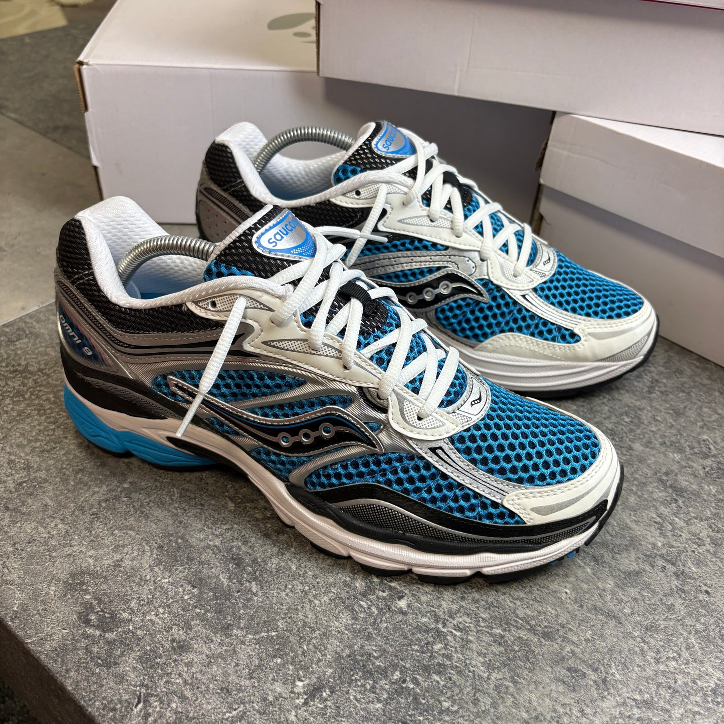Saucony ProGrid Omni 9 “Royal Blue / Silver”